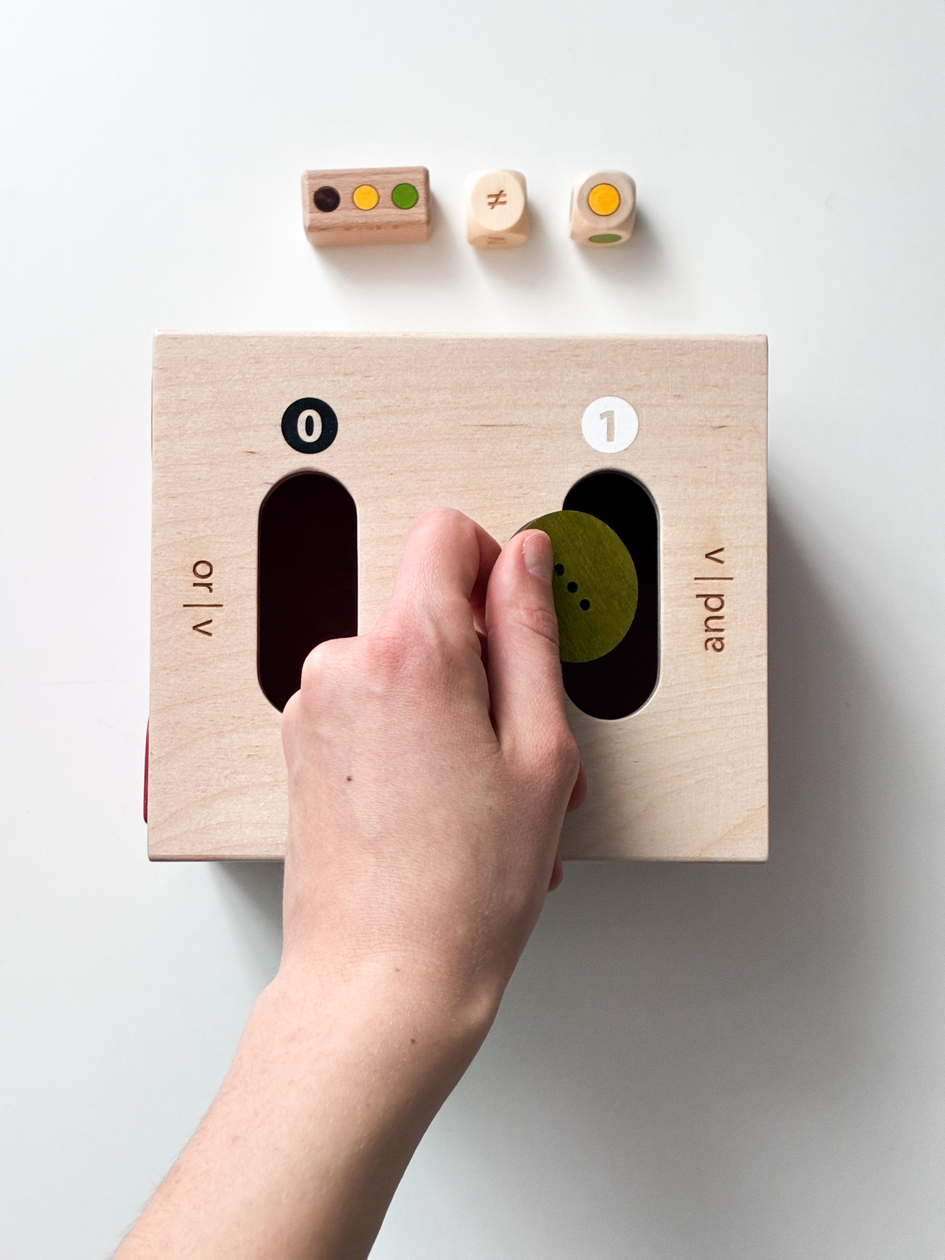 Guziki do logiki - zestaw 1